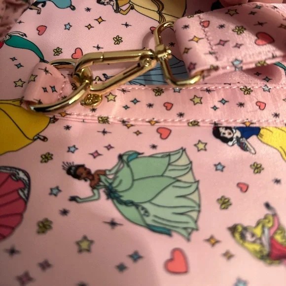 Never Stop Dreaming Duffle Stoney Clover Lane Disney - Picture 6 of 16